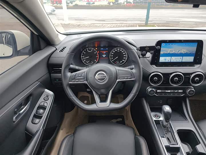 Фото 11 - Nissan Sylphy