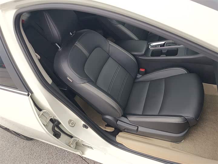 Фото 25 - Nissan Sylphy