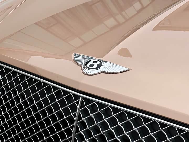 Фото 5 - Bentley Bentayga