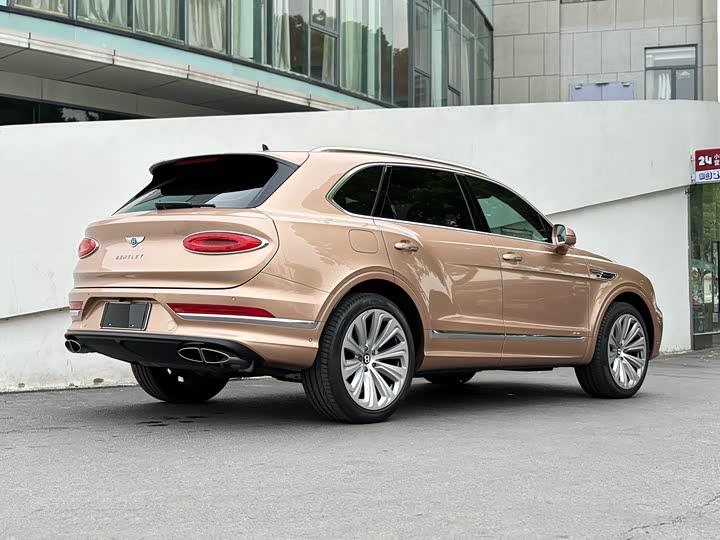 Фото 8 - Bentley Bentayga