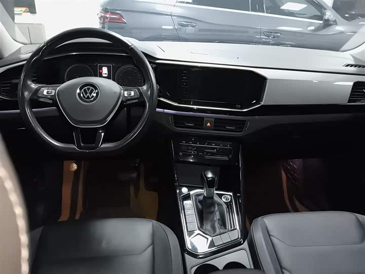 Фото 10 - Volkswagen Tayron