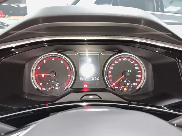 Фото 12 - Volkswagen Tayron