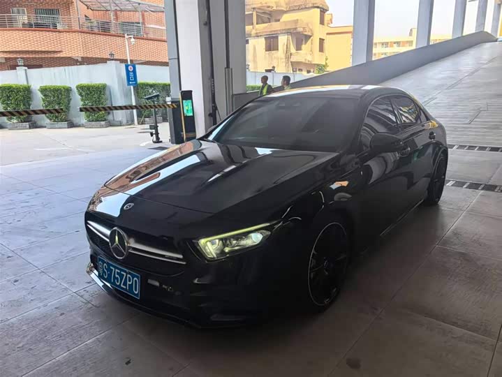 Фото 1 - Mercedes-Benz A-Class AMG