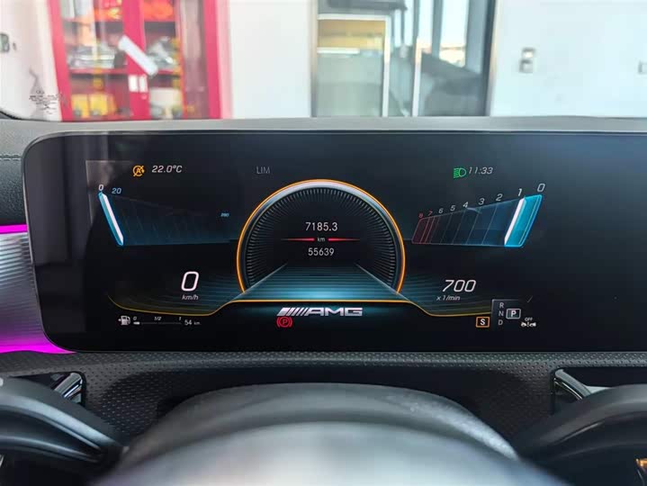 Фото 10 - Mercedes-Benz A-Class AMG