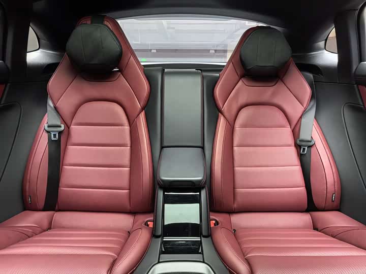 Фото 22 - Porsche Panamera