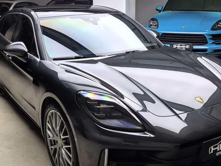 Фото 4 - Porsche Panamera