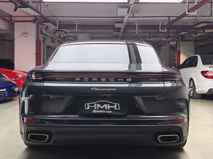 Фото 6 - Porsche Panamera