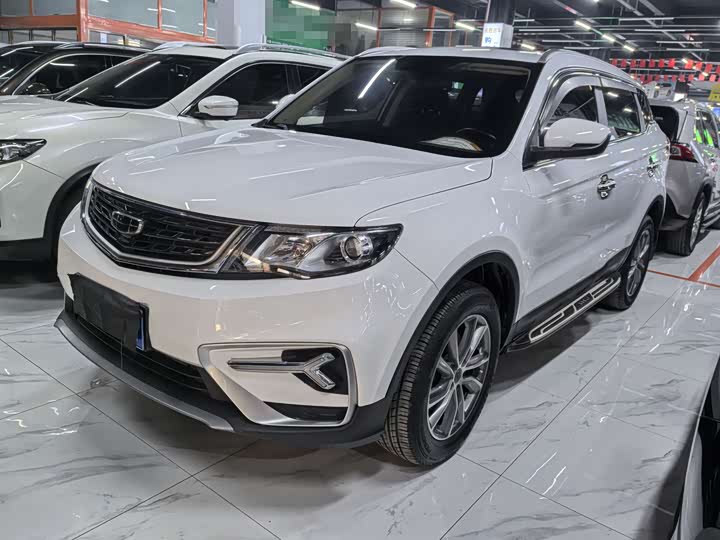 Фото 1 - Geely Atlas
