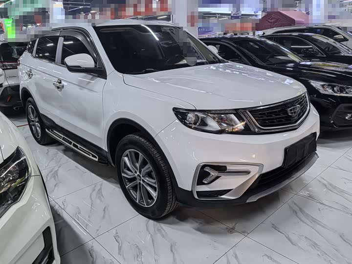 Фото 3 - Geely Atlas