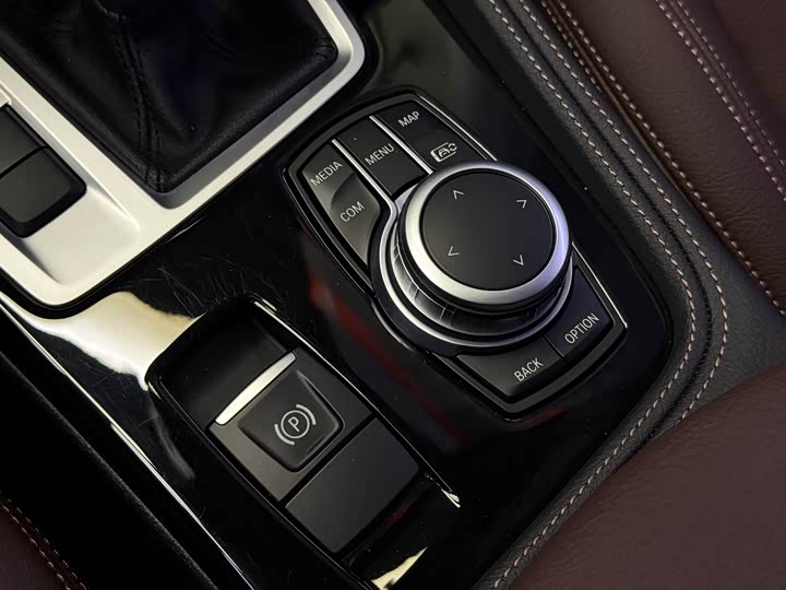 Фото 10 - BMW 1 Series