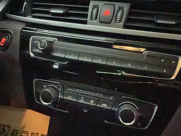 Фото 14 - BMW 1 Series