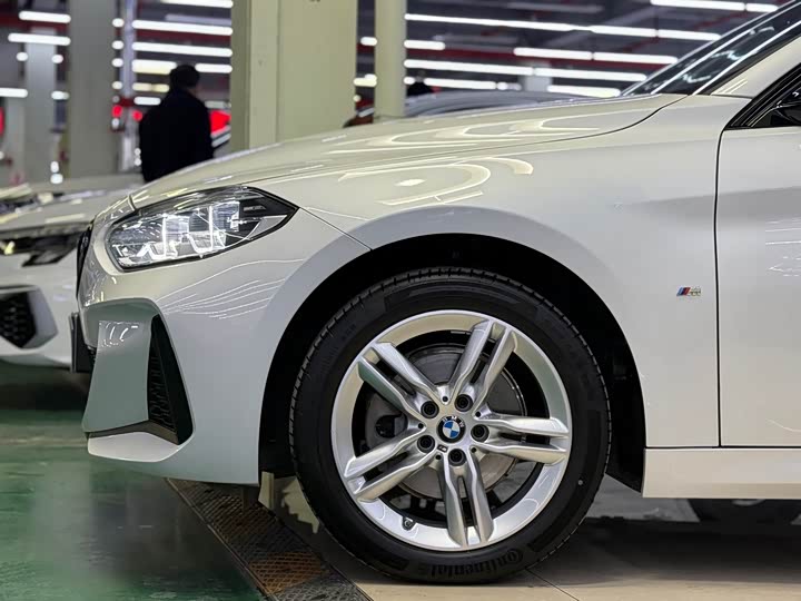 Фото 17 - BMW 1 Series