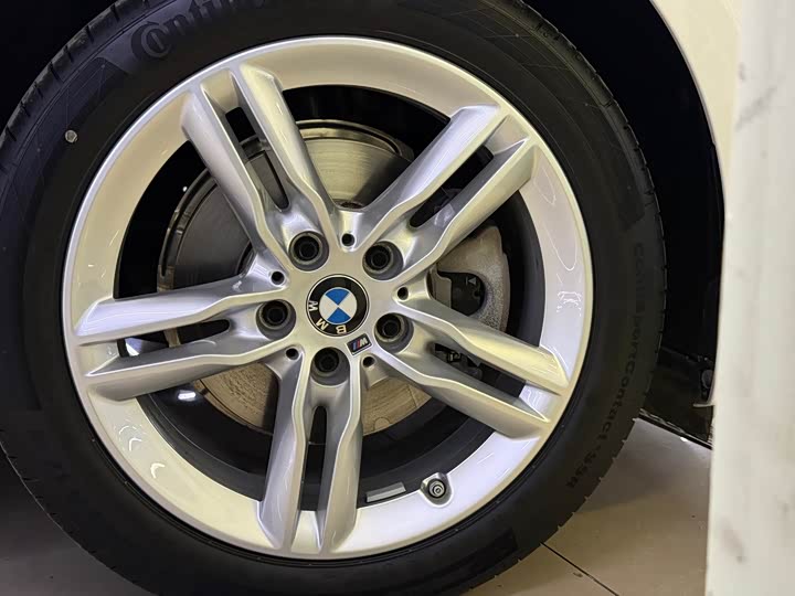 Фото 20 - BMW 1 Series