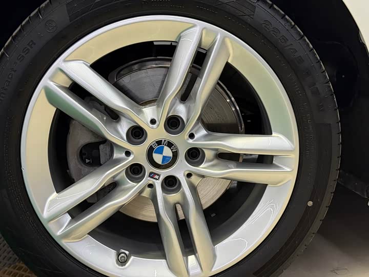 Фото 22 - BMW 1 Series