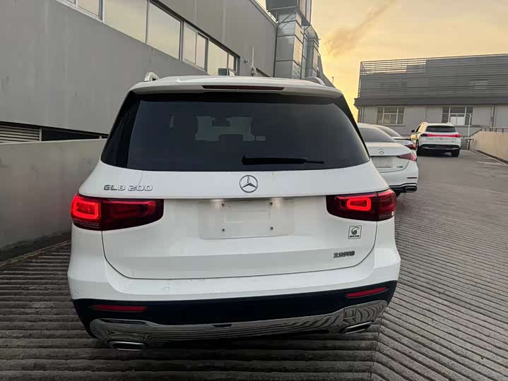 Фото 3 - Mercedes-Benz GLB-Class