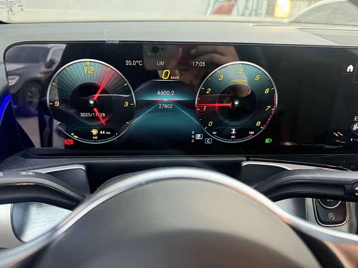 Фото 7 - Mercedes-Benz GLB-Class