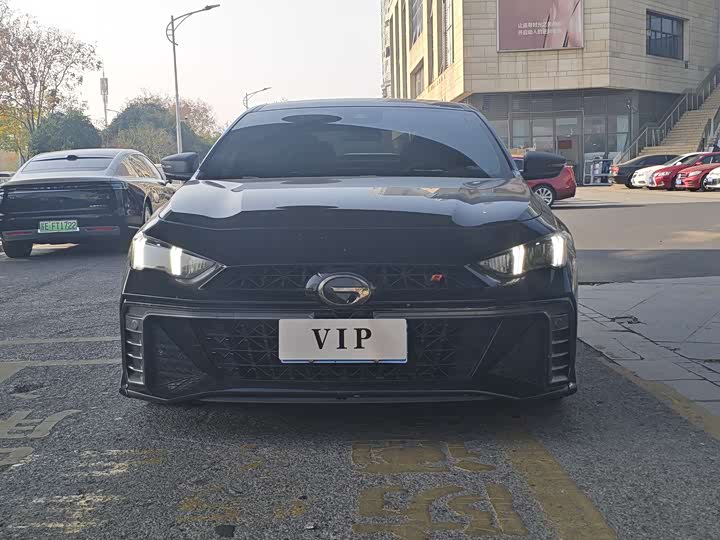 Фото 2 - GAC Trumpchi Empow R