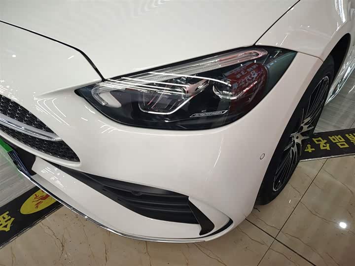 Фото 24 - Mercedes-Benz C-Class