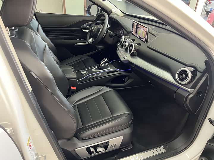 Фото 12 - Wey VV7