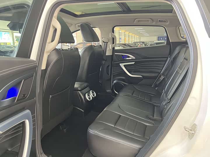 Фото 6 - Wey VV7