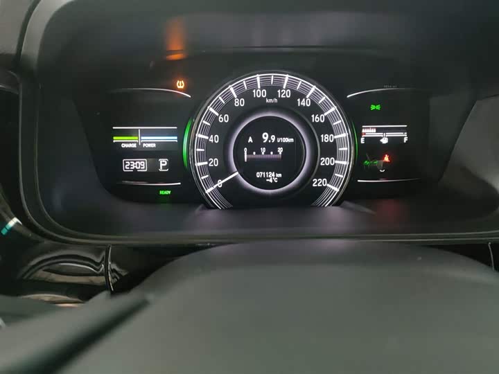 Фото 12 - Honda Elysion