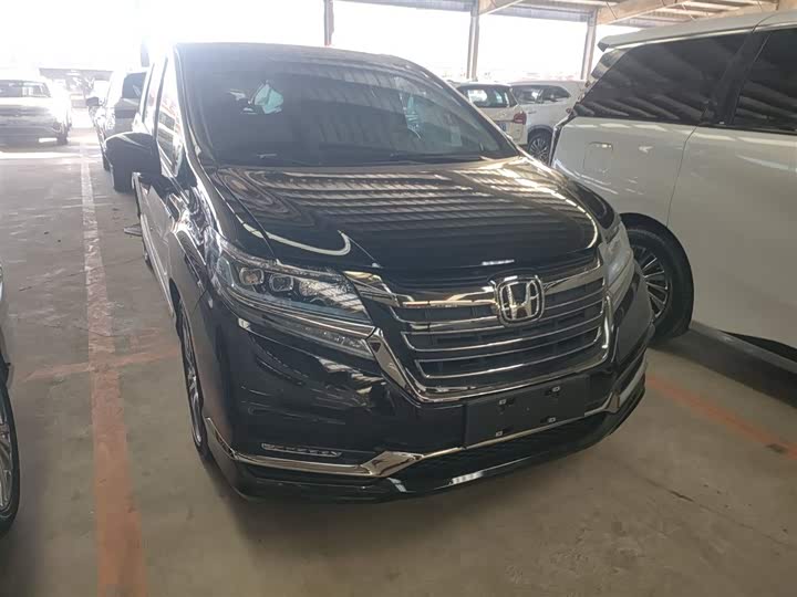 Фото 4 - Honda Elysion