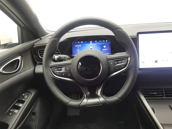 Фото 11 - BYD Seal 06 Hybrid/EV