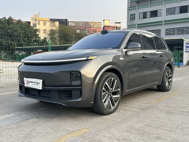 Фото 1 - LiXiang L9