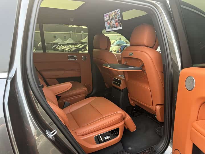 Фото 22 - LiXiang L9