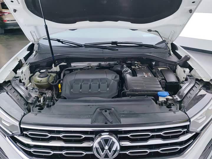 Фото 10 - Volkswagen Tayron