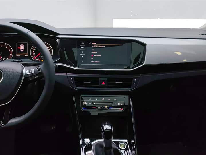 Фото 13 - Volkswagen Tayron