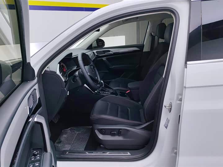 Фото 9 - Volkswagen Tayron