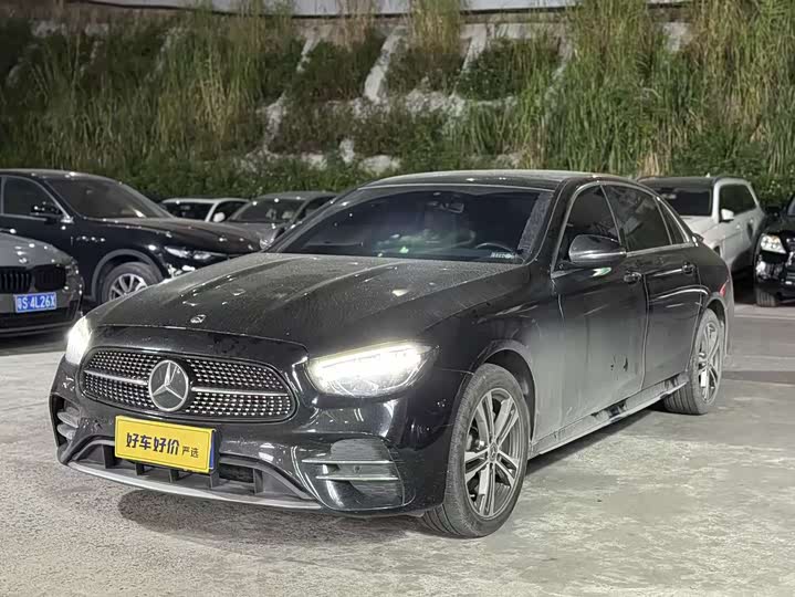 Photo 1 - Mercedes-Benz E-Class