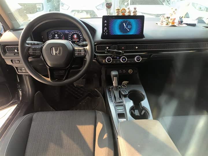 Фото 10 - Honda Civic