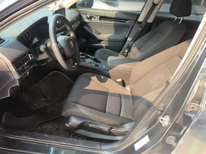 Фото 15 - Honda Civic