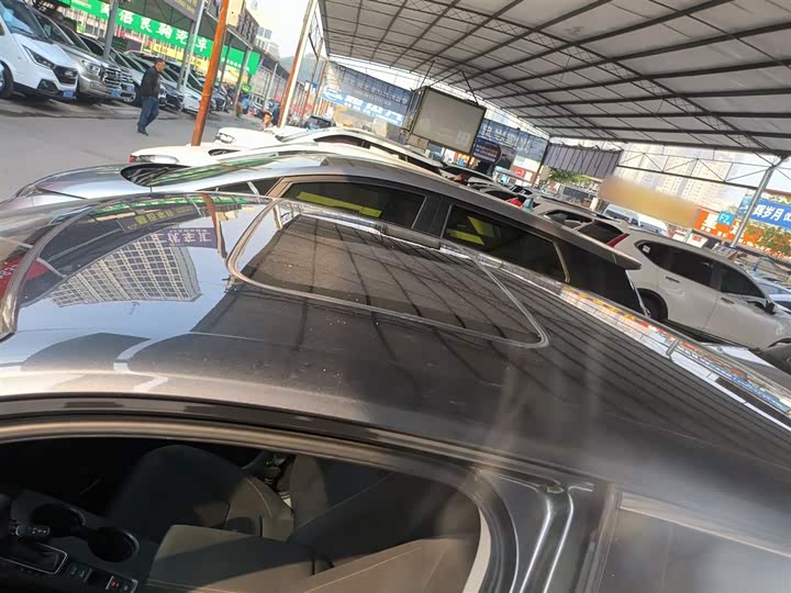 Фото 27 - Honda Civic