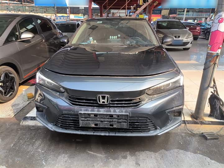 Фото 3 - Honda Civic