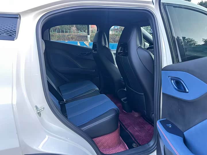 Фото 17 - BYD Seagull