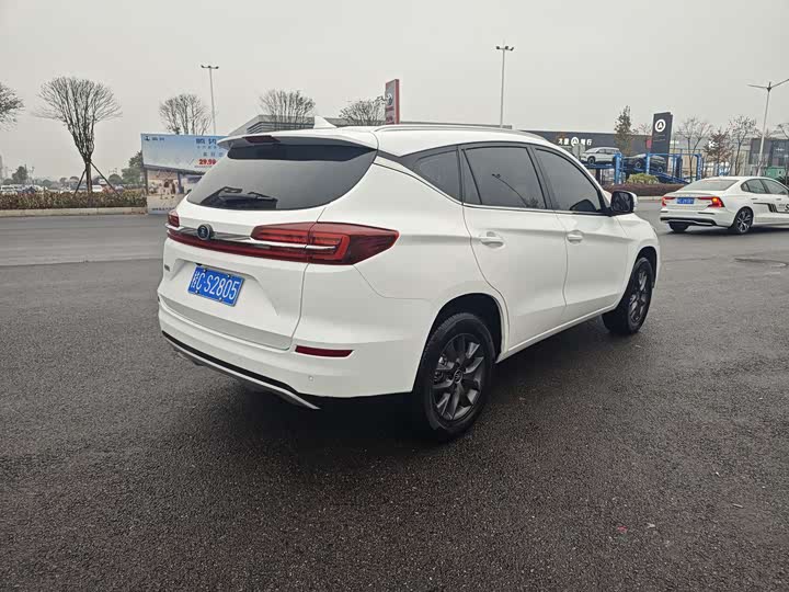 Фото 4 - BYD Song