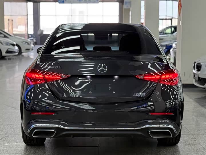 Zdjęcie 29 - Mercedes-Benz C-Class