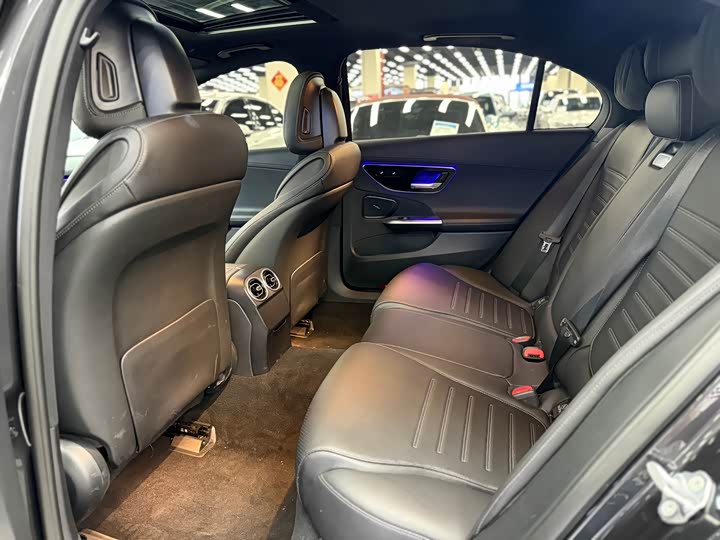 Zdjęcie 5 - Mercedes-Benz C-Class