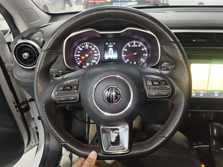 Фото 11 - MG Motor ZS