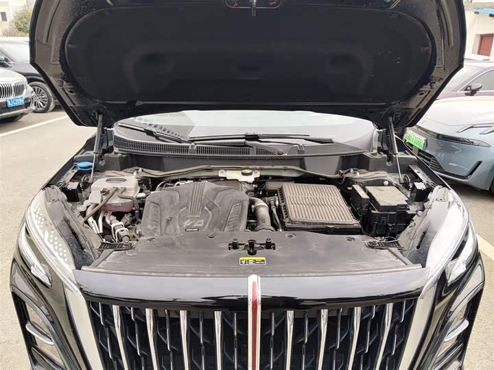 Фото 20 - Hongqi HS3 Hybrid