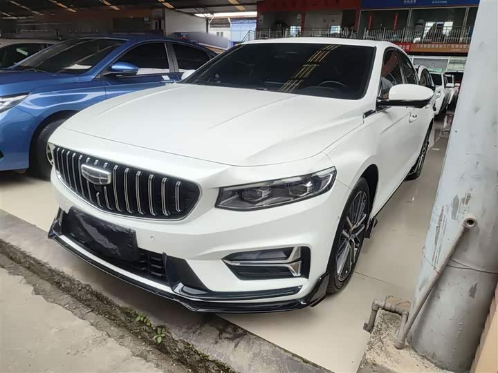 Фото 2 - Geely Preface