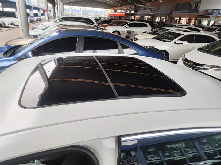 Фото 27 - Geely Preface