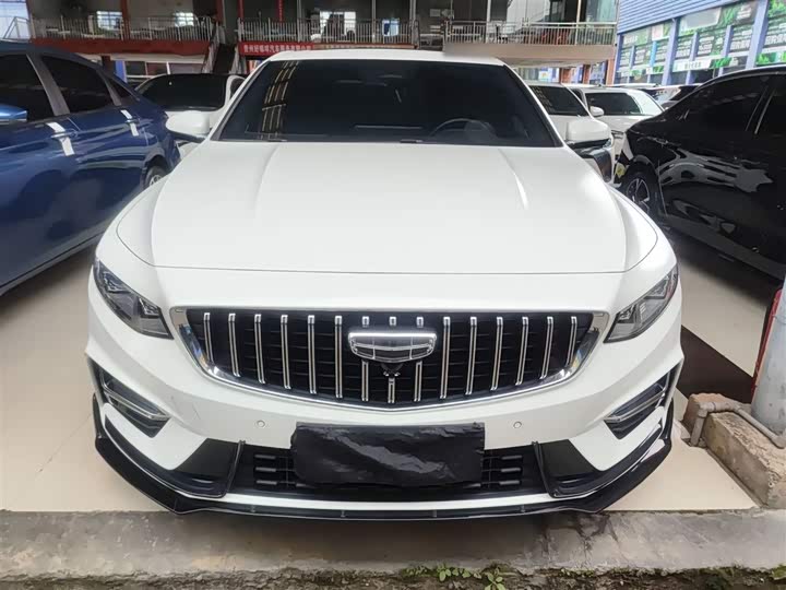 Фото 3 - Geely Preface