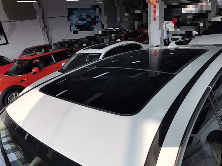 Фото 27 - BMW iX3