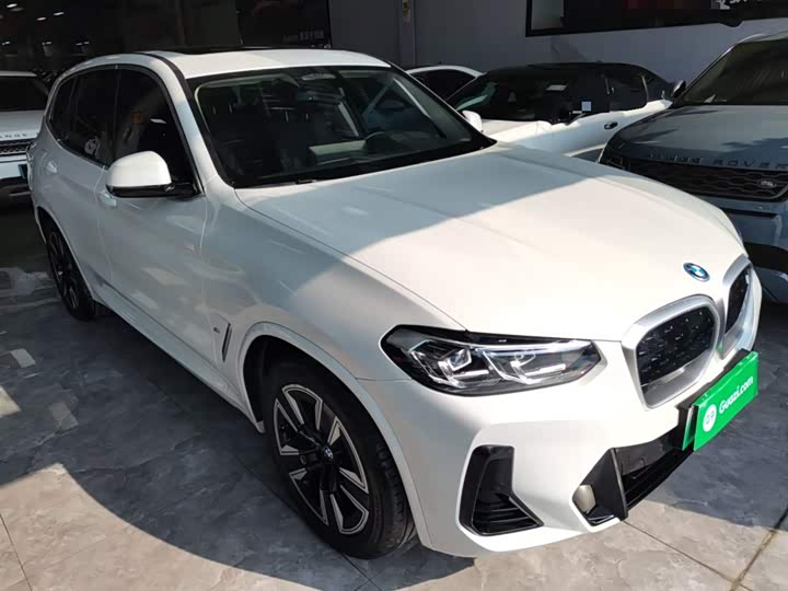Фото 4 - BMW iX3