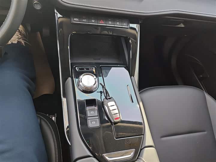 Фото 14 - Haval H6