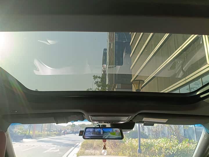 Фото 18 - Honda Inspire